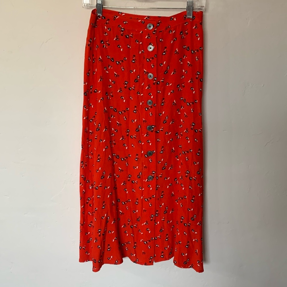 GAP Rayon midi skirt buttons